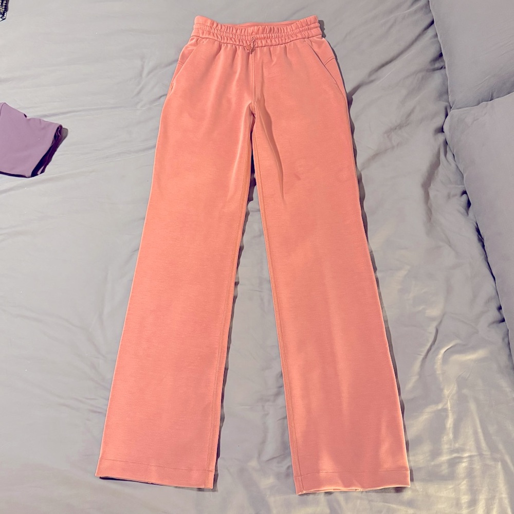 NWT Lululemon Softstreme High-Rise Pant